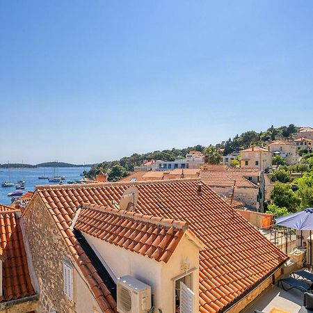 Lola Apartments - Zf Hvar Hvar Town Bagian luar foto