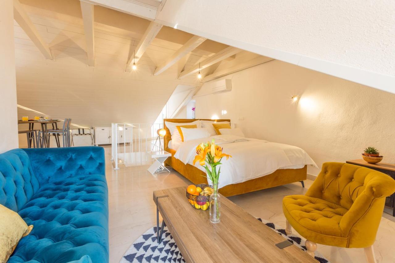 Lola Apartments - Zf Hvar Hvar Town Bagian luar foto