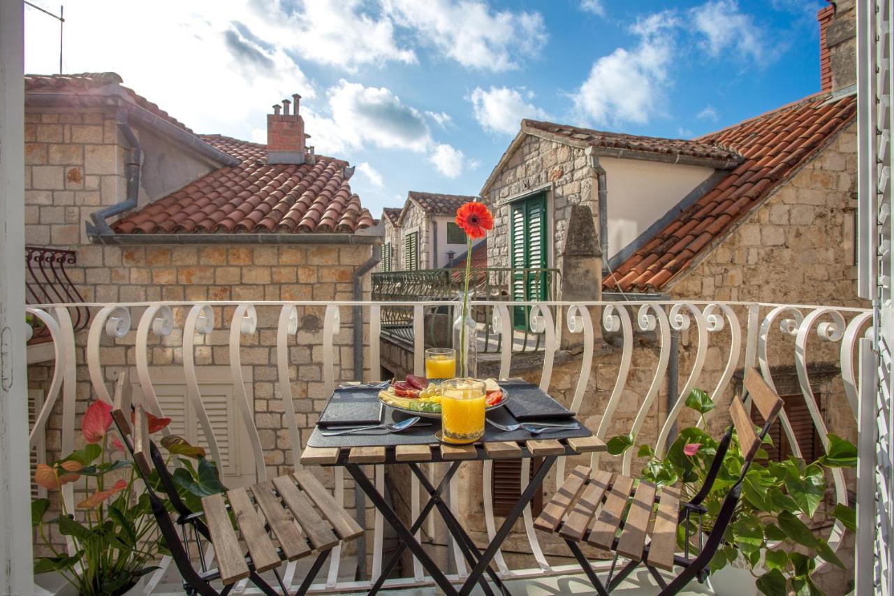 Lola Apartments - Zf Hvar Hvar Town Bagian luar foto