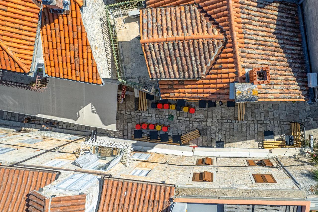 Lola Apartments - Zf Hvar Hvar Town Bagian luar foto